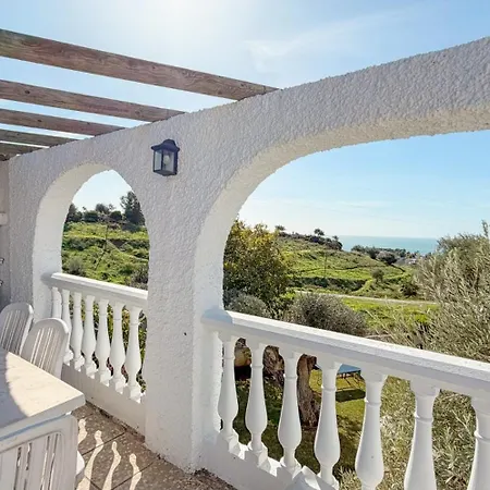 Acebo With Private Swimming Pool In Villa
